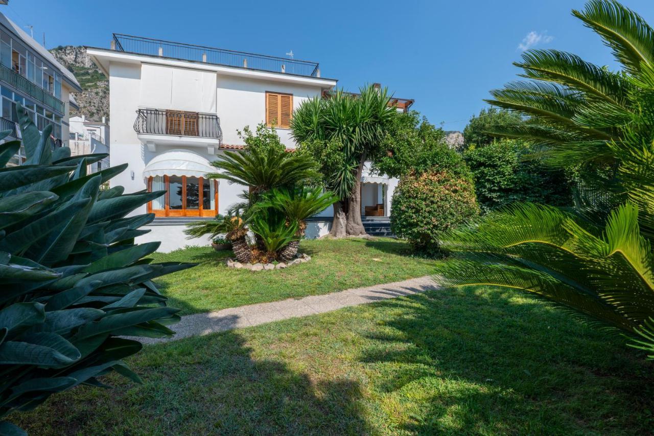 Yourhome - Casa Vittoria * Meta